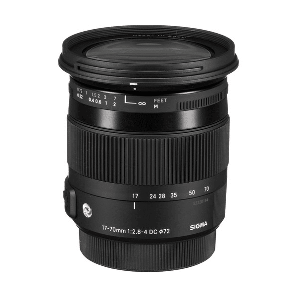 sigma-17-70mm-f-2-8-4-dc-macro-os-hsm-objectif-canon-occasion-9 a black camera lens with a white background
